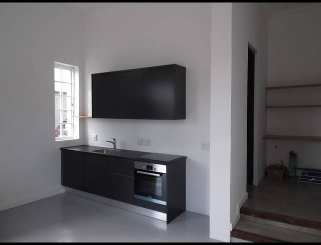 1 bed property to rent in OBSERVATORY